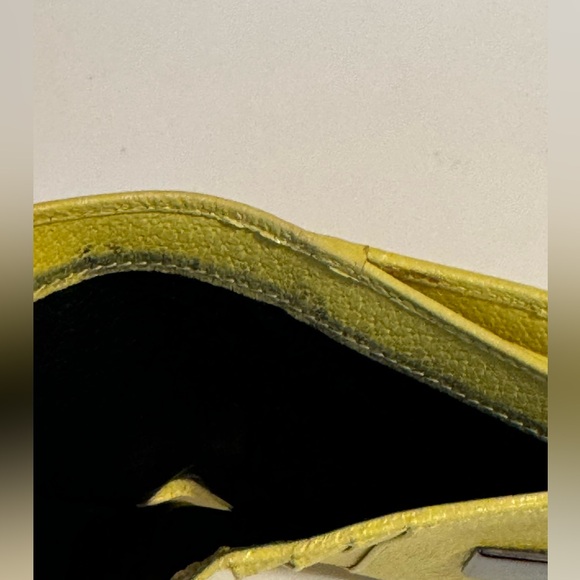 GUCCI Leather Compact Wallet - Picture 8 of 11